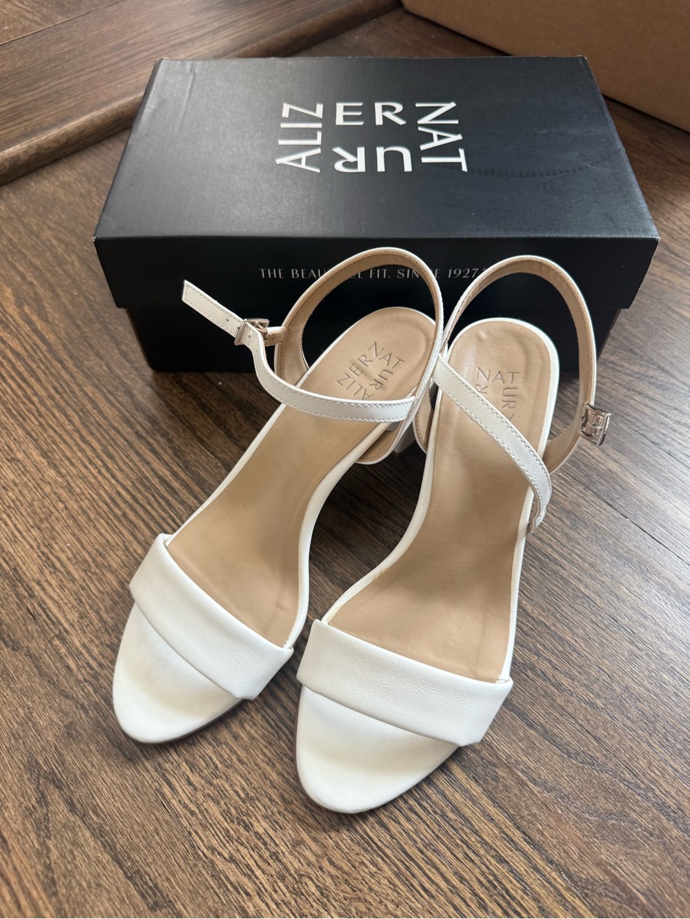 Naturalizer Bristol White Sandals